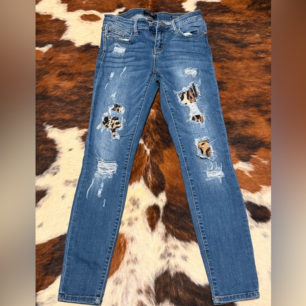 Judy Blue Skinny Blue Jeans Distressed Casual